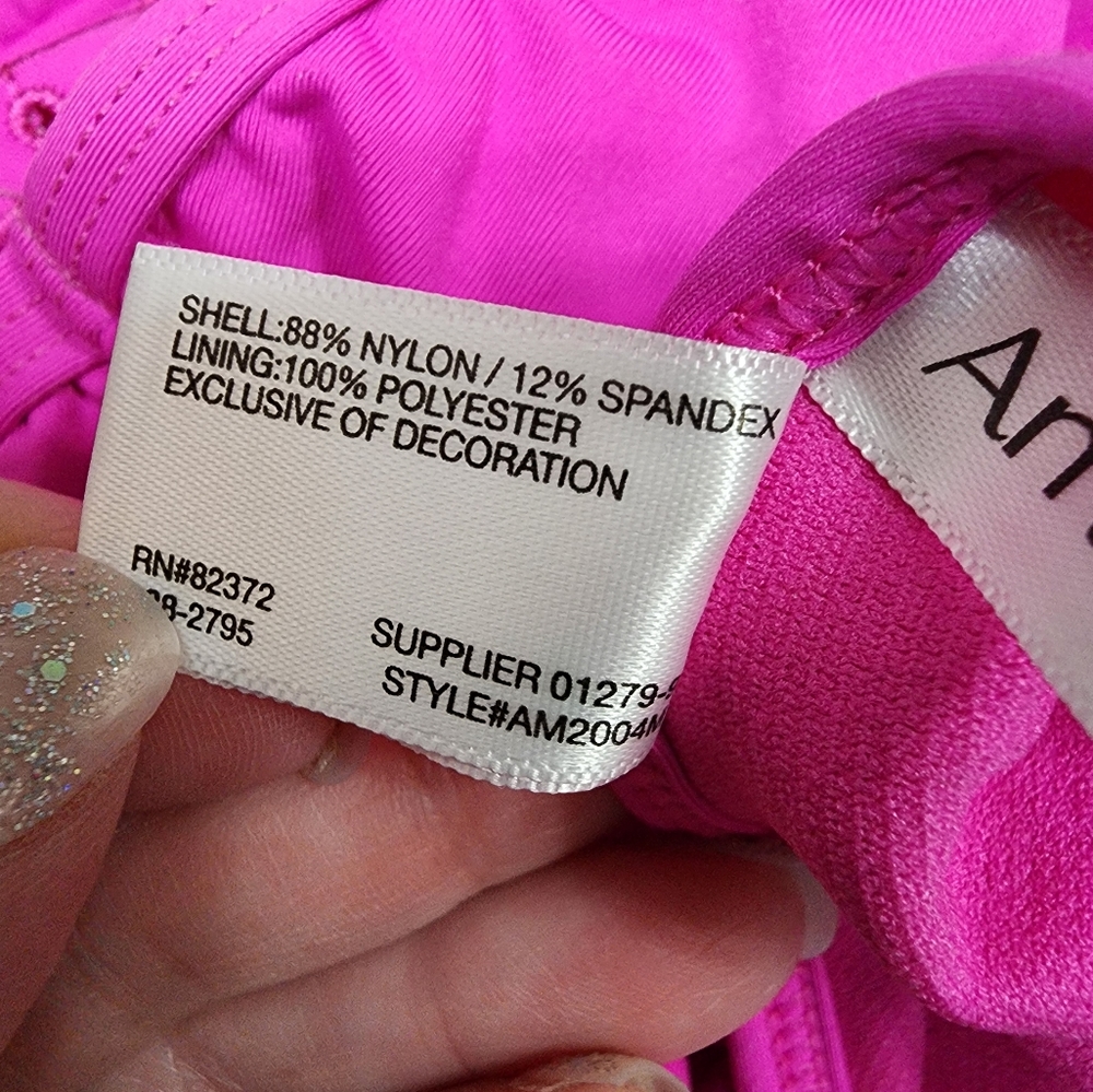 NWOT Ambrielle Swimsuit Small One Piece Pink Embroidered Beach Swim MSRP 89 B573 - Picture 5 of 6